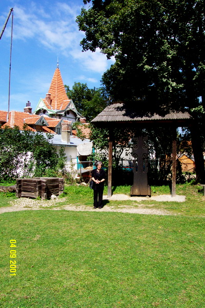 2001-09-04 13-30-09.JPG - RO Bran-Freilichtmuseum